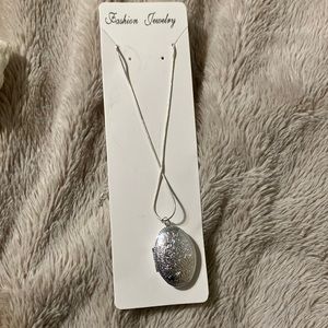 BOHO PICTURE NECKLACE